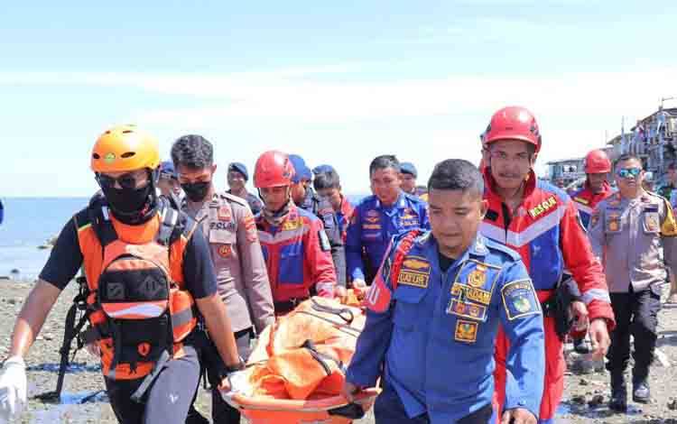 Warga Palu Tewas Diterkam Buaya saat Berenang di Pantai