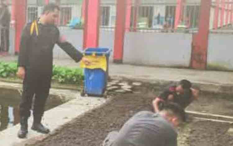 WBP Rutan Kapuas Antusias Giatkan Hortikultura Sayuran Kangkung