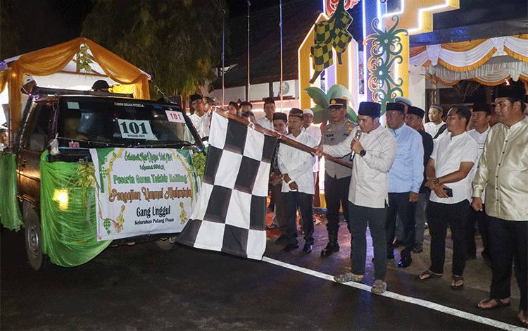 Bupati Pulang Pisau Lepas Festival Gema Takbir dan Pawai Kreasi