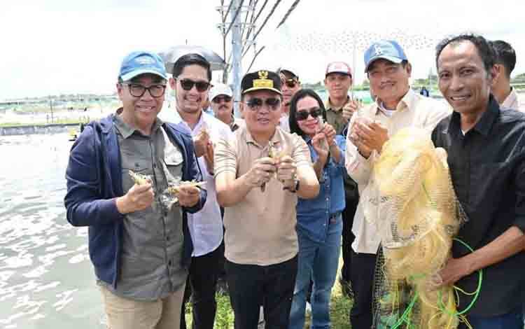 Sekretaris Komisi III DPRD Kalteng Kunjungi Shrimp Estate
