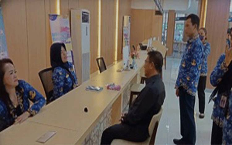 Ketua Dewan Ingatkan Lingkungan Kerja Kondusif di Pemko Palangka Raya