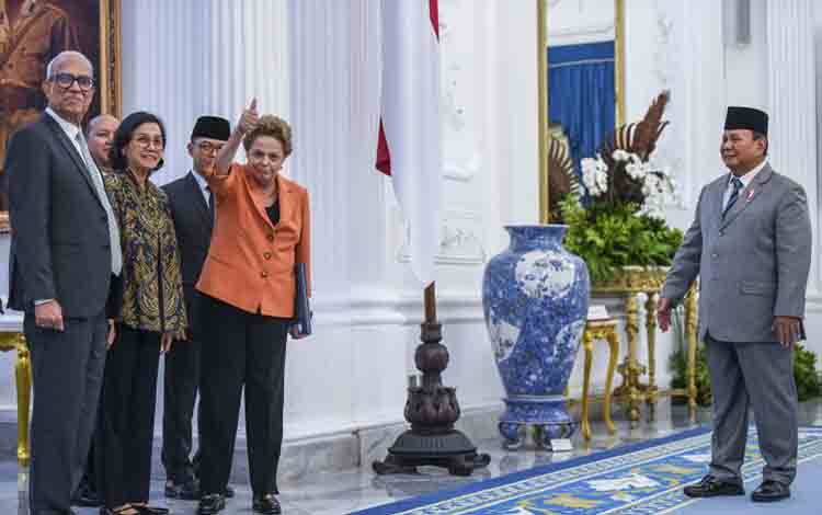 Pemerintah Andalkan APBN hingga Danantara di Tengah Gejolak Ekonomi