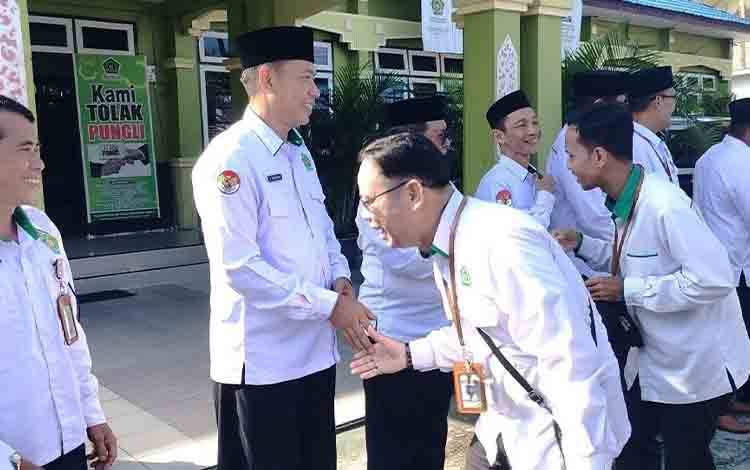 Kepala Kemenag Kapuas Ingatkan ASN Perhatikan Laporan Kinerja