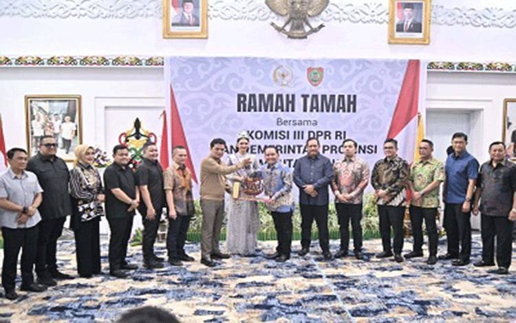 Gubernur Agustiar Soroti Keberagaman Kalteng Sebagai Kekuatan Pembangunan