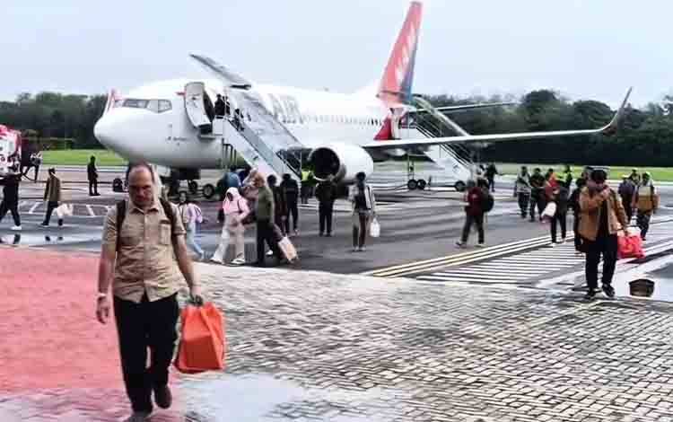 Arus Mudik dan Balik 2025 di Bandara H Asan Sampit Catat Pergerakan 10.209 Penumpang
