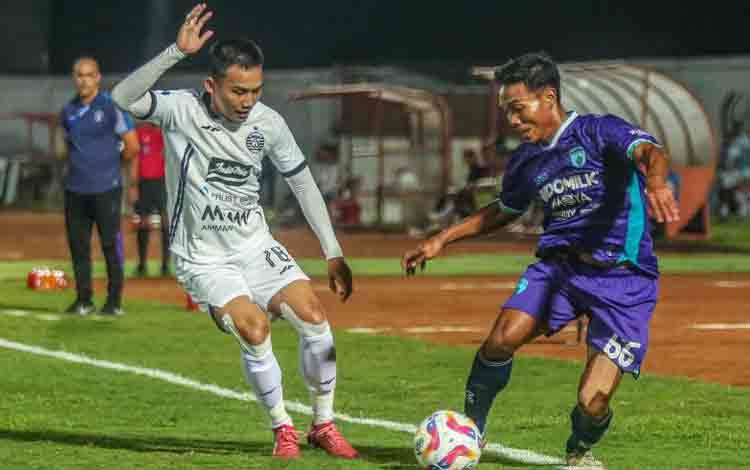 Persija Khawatirkan Kondisi Witan setelah Ditekel Keras Lawan