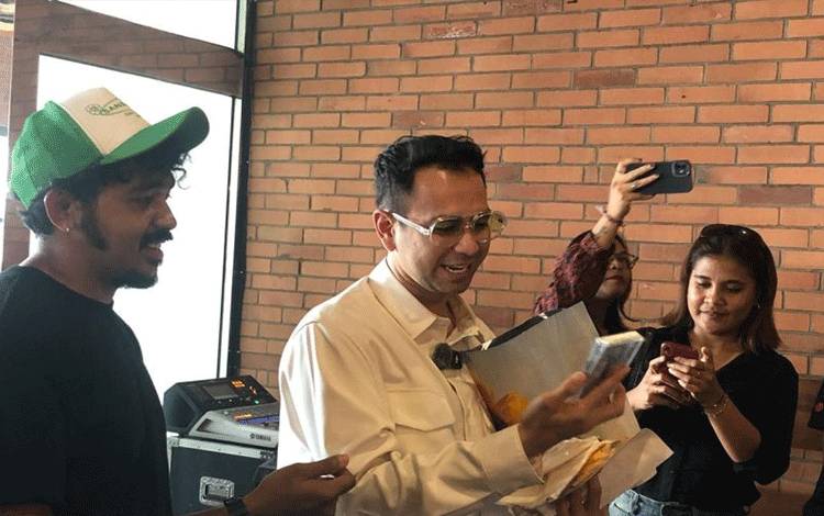 Raffi Ahmad Kunjungi Ambon Serap Aspirasi Pekerja Seni dan Kreatif