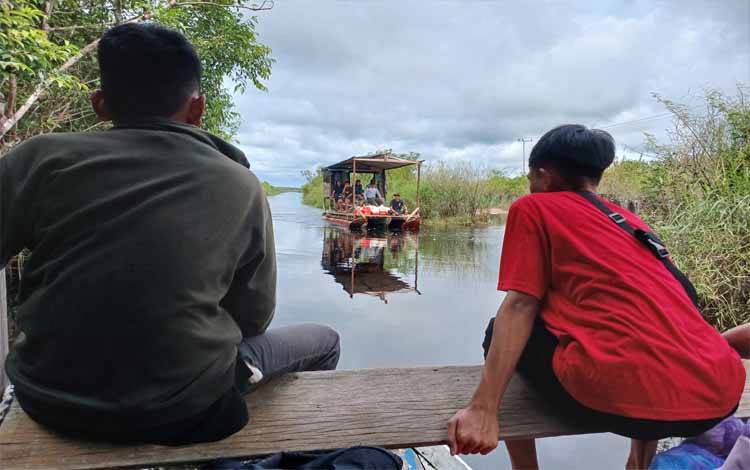 Lebih Setengah Tahun Jalan Talingke Katingan Putus