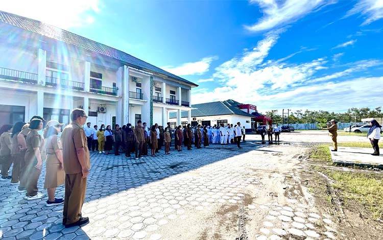Direktur RSJ Kalawa Atei Ajak Pegawai Tanamkan Nilai ASN BerAKHLAK