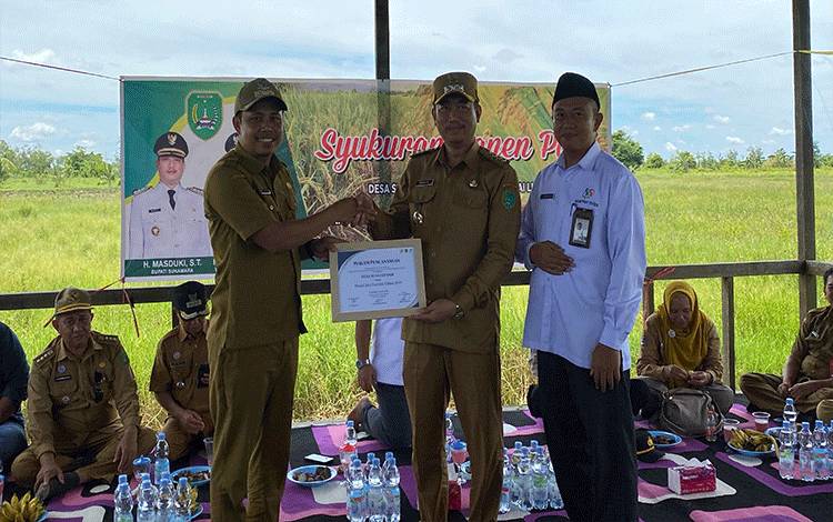 Petani Desa Sungai Pasir Sukamara Harapkan Pembangunan Embung