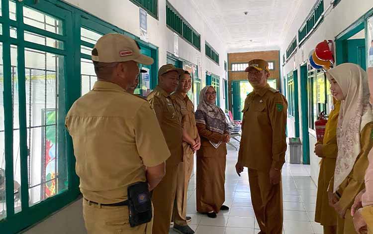 Bupati Sukamara Monitoring Puskesmas Jelai untuk ini