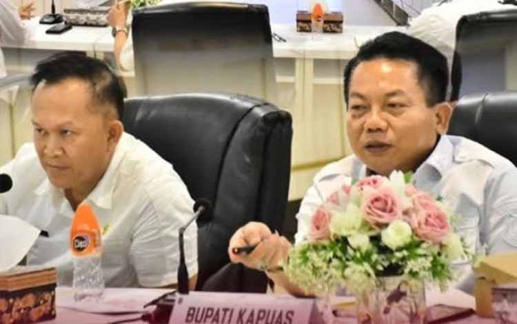 Bupati Kapuas Pimpin Rapat Persiapan Pembentukan Sekolah Rakyat