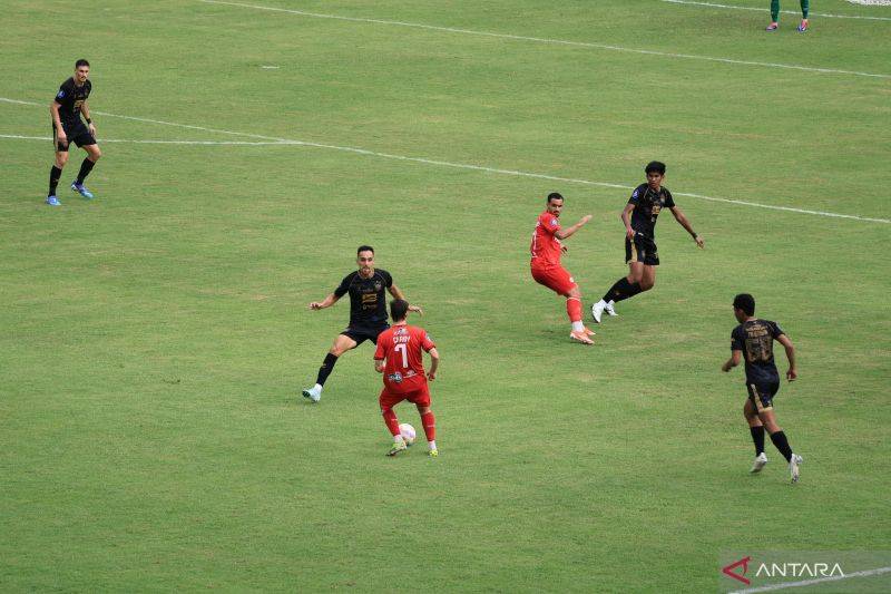 Semen Padang ke Jalur Kemenangan Kandang Setelah Tekuk PSIS 3-2