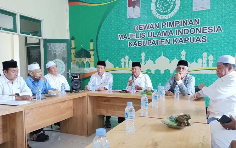 Ahmad Mujahidin Terpilih Jadi PAW Ketua Umum MUI Kapuas Periode 2025-2026