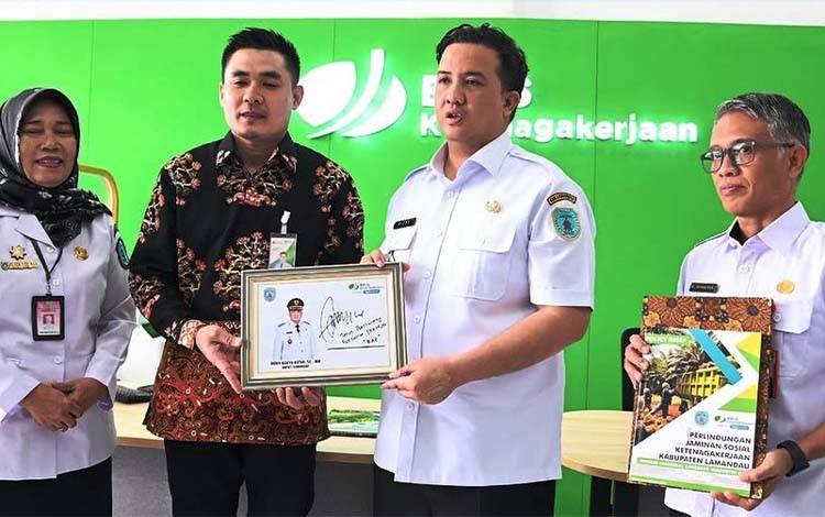 Pemkab Lamandau Jamin Kesejahteraan Sosial Pekerja