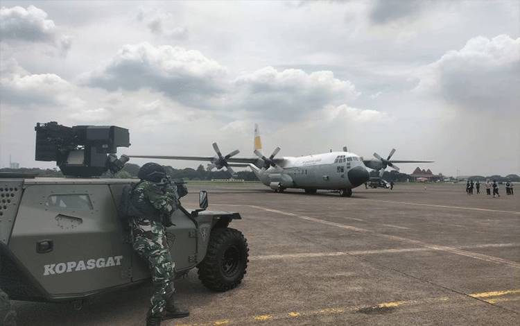 TNI AU Gelar Simulasi Penangkapan Pesawat Asing Ilegal