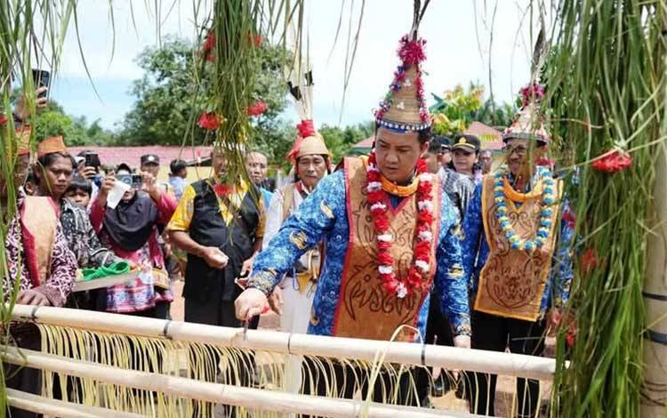 Bupati Lamandau: Desa Harus Semakin Maju dan Sejahtera