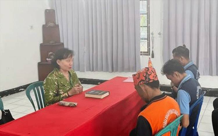 Tingkatkan Pembinaan Mental Spiritual WBP, Rutan Kapuas Gelar Kegiatan Pasraman