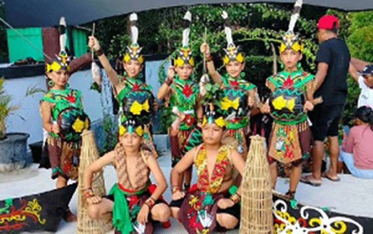 Pemerintah Gunung Mas Sambut Baik Lomba Tari Kreasi Daerah