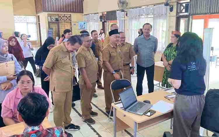 Job Fair SMKN 4 Palangka Raya Dorong Alumni Terhubung dengan Dunia Industri