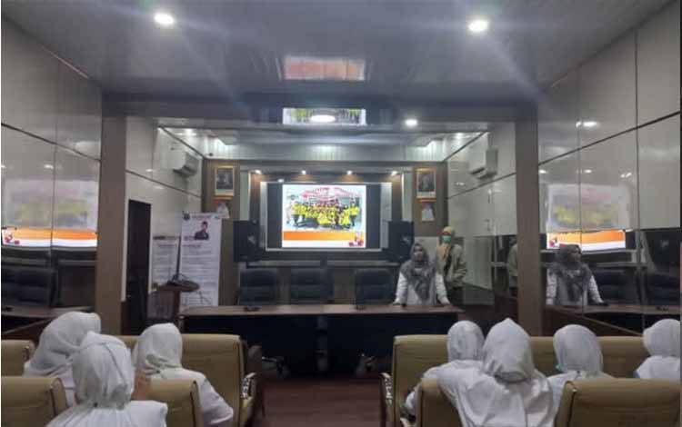 RSUD Kapuas Gelar Orientasi Umum Bagi Mahasiswi Magang