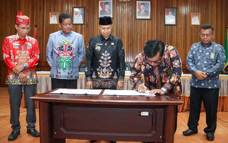 Pemkab Seruyan-Pengadilan Negeri Sampit Teken Kesepakatan