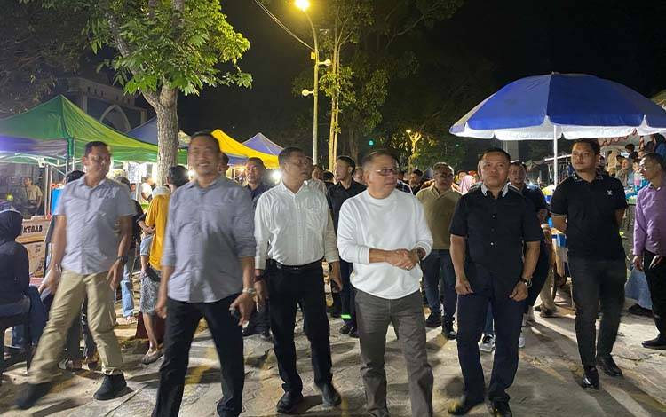 Bupati Sukamara Imbau Pekerja dan Pengusaha Bersinergi
