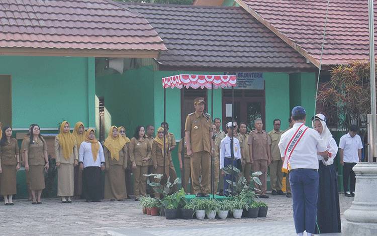 Bupati Sukamara Minta Pencairan TPP Guru Tidak Terlambat
