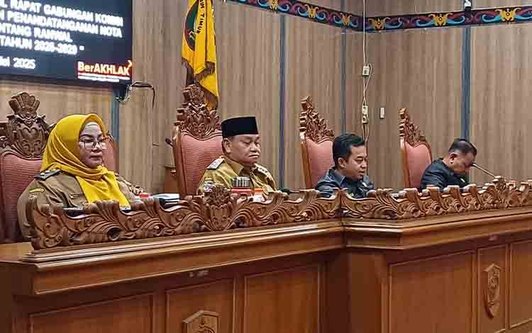 Bupati Kotim Rencanakan Pembangunan Gedung DPRD