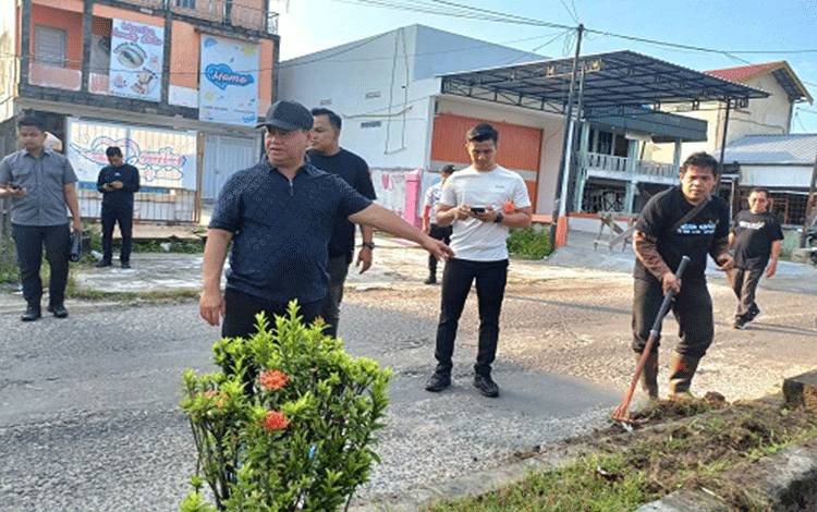 Bupati Kotim Gencarkan Gotong Royong Siasati Kekurangan Petugas Kebersihan