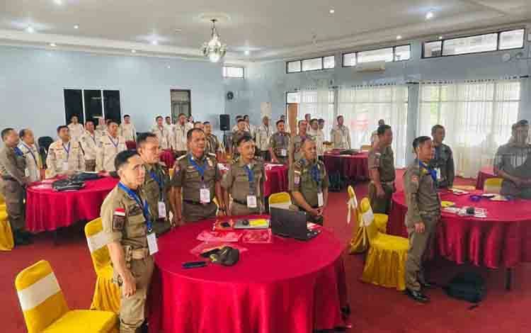 Pemprov Kalteng Sertifikasi 34 Satpol PP Tingkatkan Pelayanan dan Penegakan Hukum Daerah