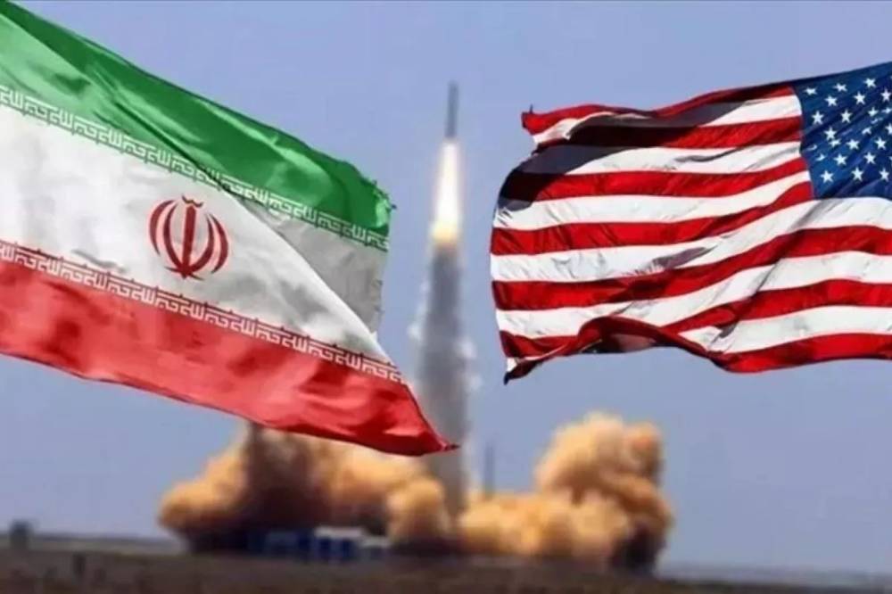 Iran Luncurkan Gelombang Serangan Rudal Balasan ke Israel