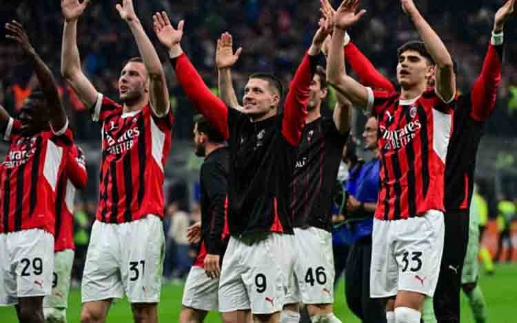 Conceicao Enggan Ungkap Penyerang Milan untuk Final Copa Italia