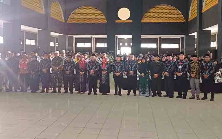 DPRD Kotim Apresiasi Pemda Fasilitasi Keberangkatan Calon Jemaah Haji ke Embarkasi