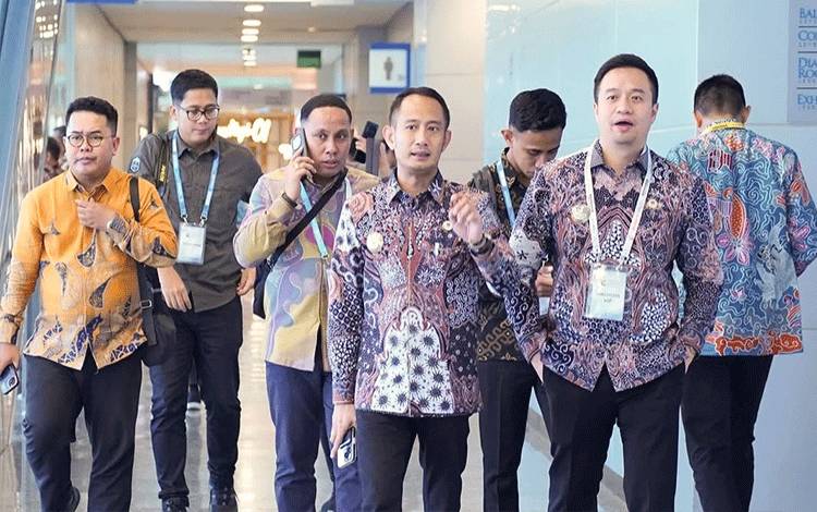 Wali Kota Palangka Raya Ajak Warga Jaga Kebersihan Drainase