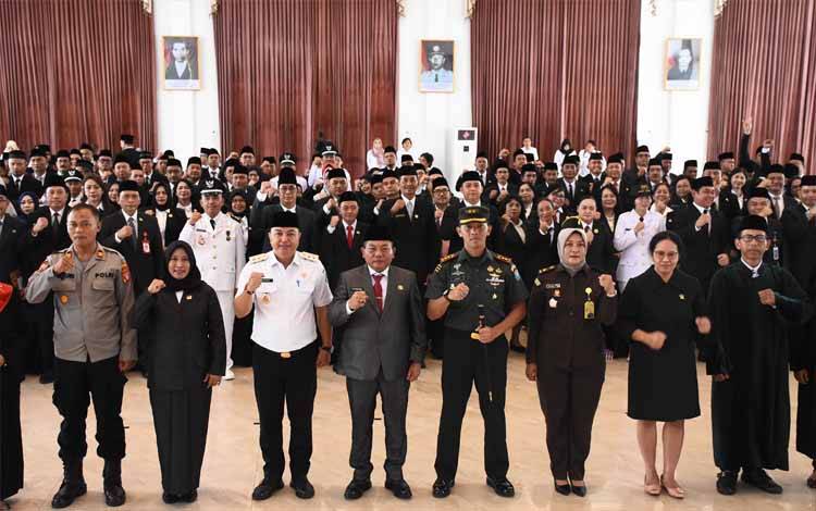 8 Pejabat Eselon II Pemkab Kapuas Resmi Dilantik, Ini Daftar Nama dan Jabatannya