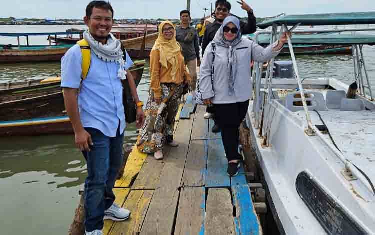 Observasi Ekosistem Pesisir dan Dinamika Sosial