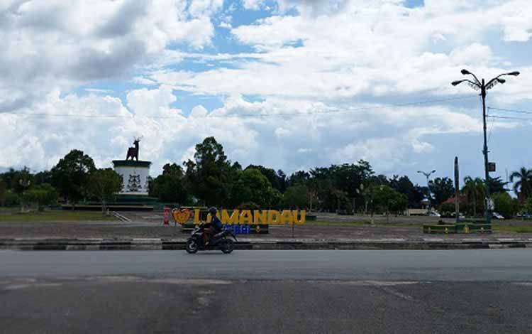 Bundaran Rusa Minim Fasilitas Umum Dikeluhkan Masyarakat