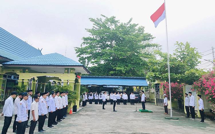 Kemenag Kapuas Gelar Upacara Peringatan Hari Kebangkitan Nasional ke-117