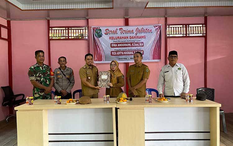 Jabatan Lurah Dahirang Resmi Diserahterimakan