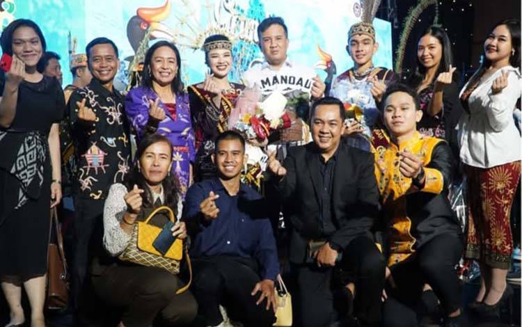 Dihadiri Bupati Pada Grand Final Jagau-Nyai Kalteng, Utusan Lamandau Raih Kategori Photogenic-Juara 4