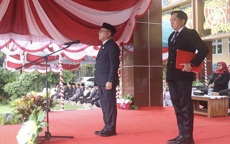 Jadi Inspektur Upacara HUT Kalteng dan HKN, ini Pesan Sekda Pulpis