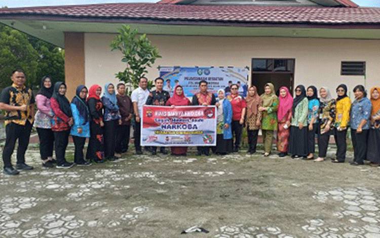 Sebanyak 66 Pegawai Badan Kesbangpol Kotim Jalani Tes Urine demi Pencegahan