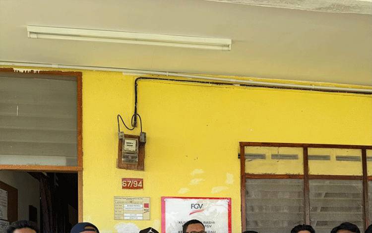 Menteri P2MI Kunjungi PMI di Malaysia, Pastikan Kontrak Kerja Sesuai