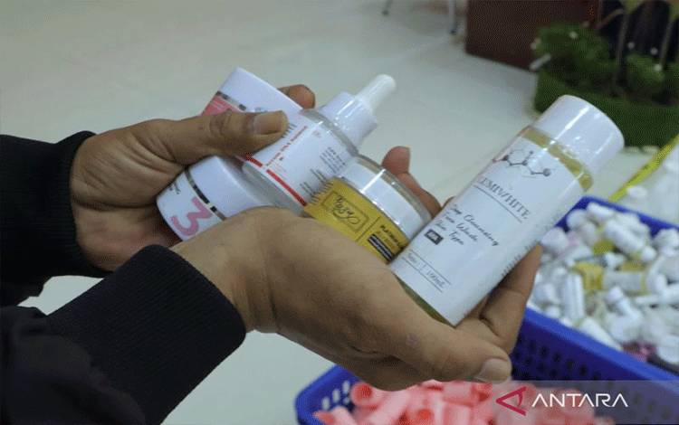 Polisi: Pemalsu Produk Kosmetik Menggunakan Tepung Tapioka
