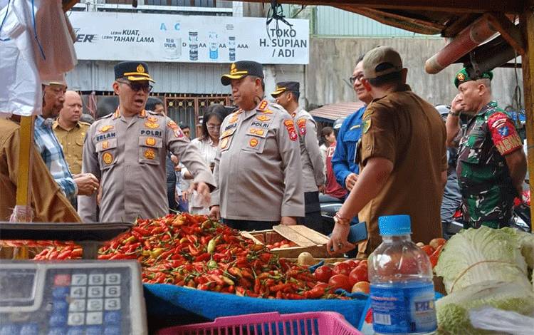 Polda Kalteng Awasi Ketat Pasokan Pangan Jelang Idul Adha