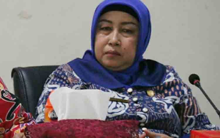Ketua DPRD Barut Dorong ASN Terapkan Nilai BerAKHLAK