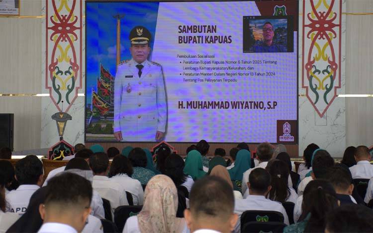 Pemkab Kapuas Sosialisasi Perbup Kelembagaan Desa dan Permendagri Posyandu