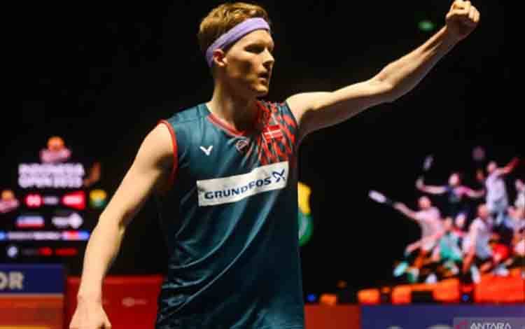 Antonsen Jegal Shi Yu Qi Pertahankan Gelar Indonesia Open