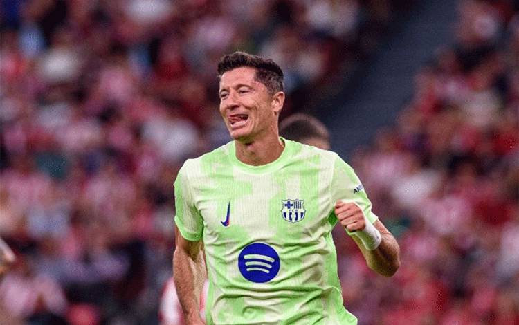 Lewandowski Sebut Kelelahan Mental Alasan Absen dari Timnas Polandia